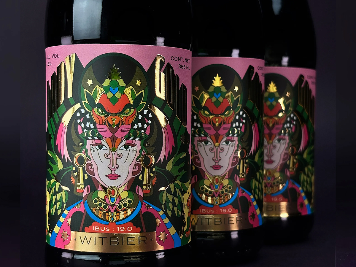 女士金啤酒