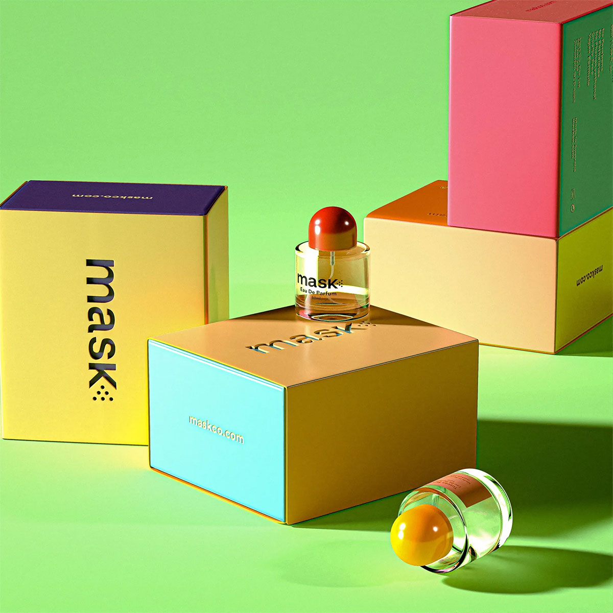 色块插画的MASK EAU DE PARFUM香水包装设计案例