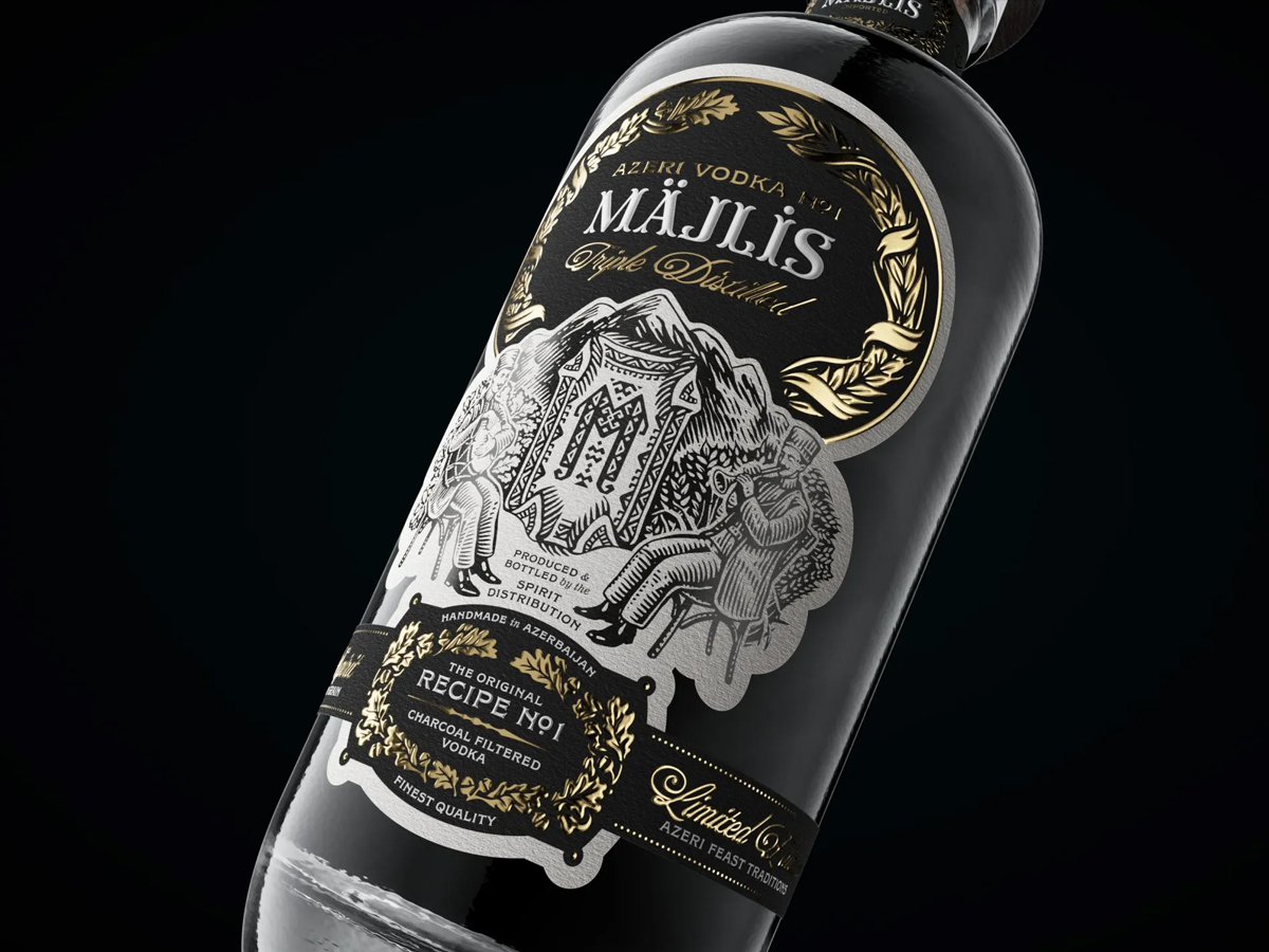 MÄJLIS杜松子酒