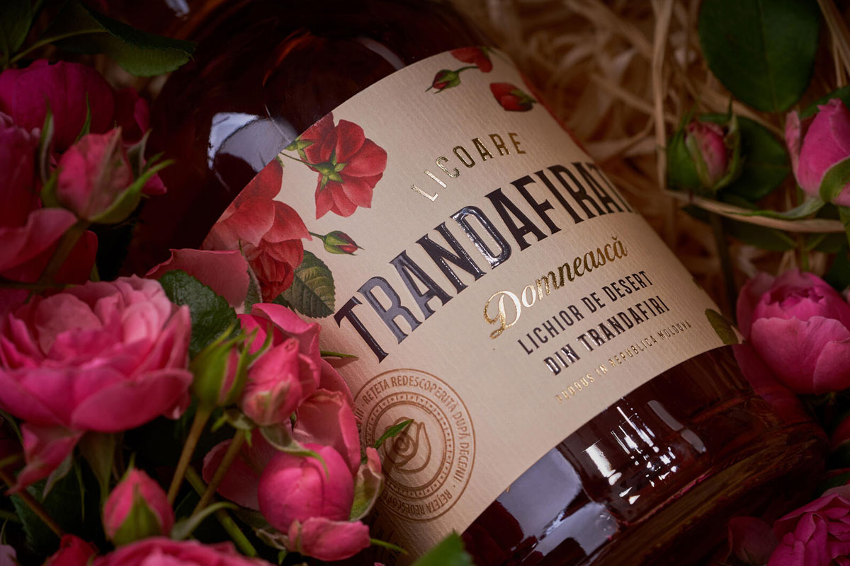 CASTEL MIMI TINCTURES酒庄